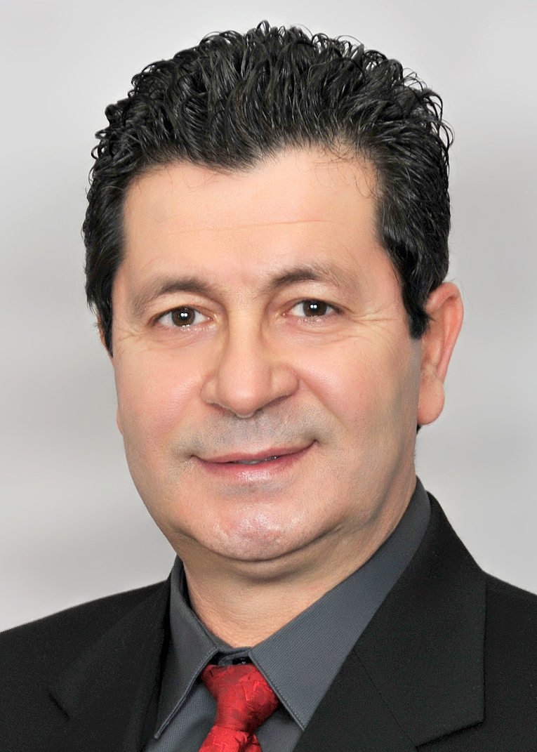 Headshot of Tarek Lahdhiri